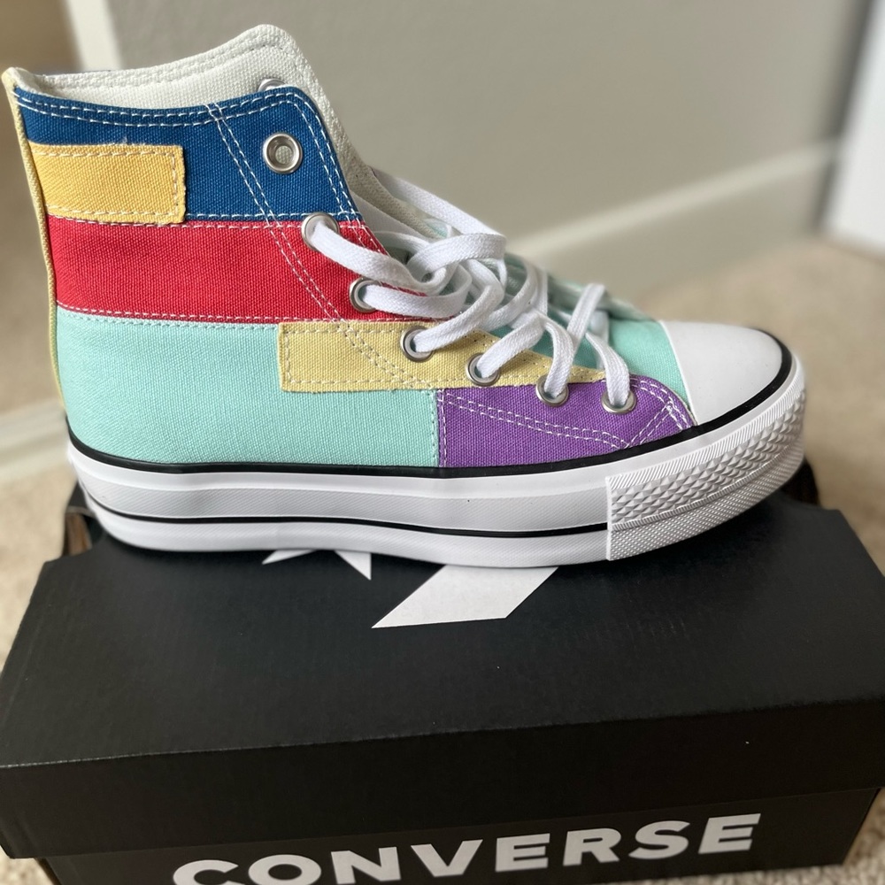 Pattern platform converse sneakers…